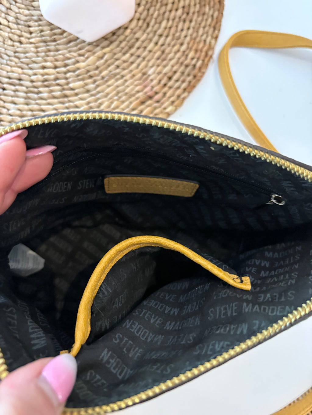 Crossbag jaune moutarde Steve Madden