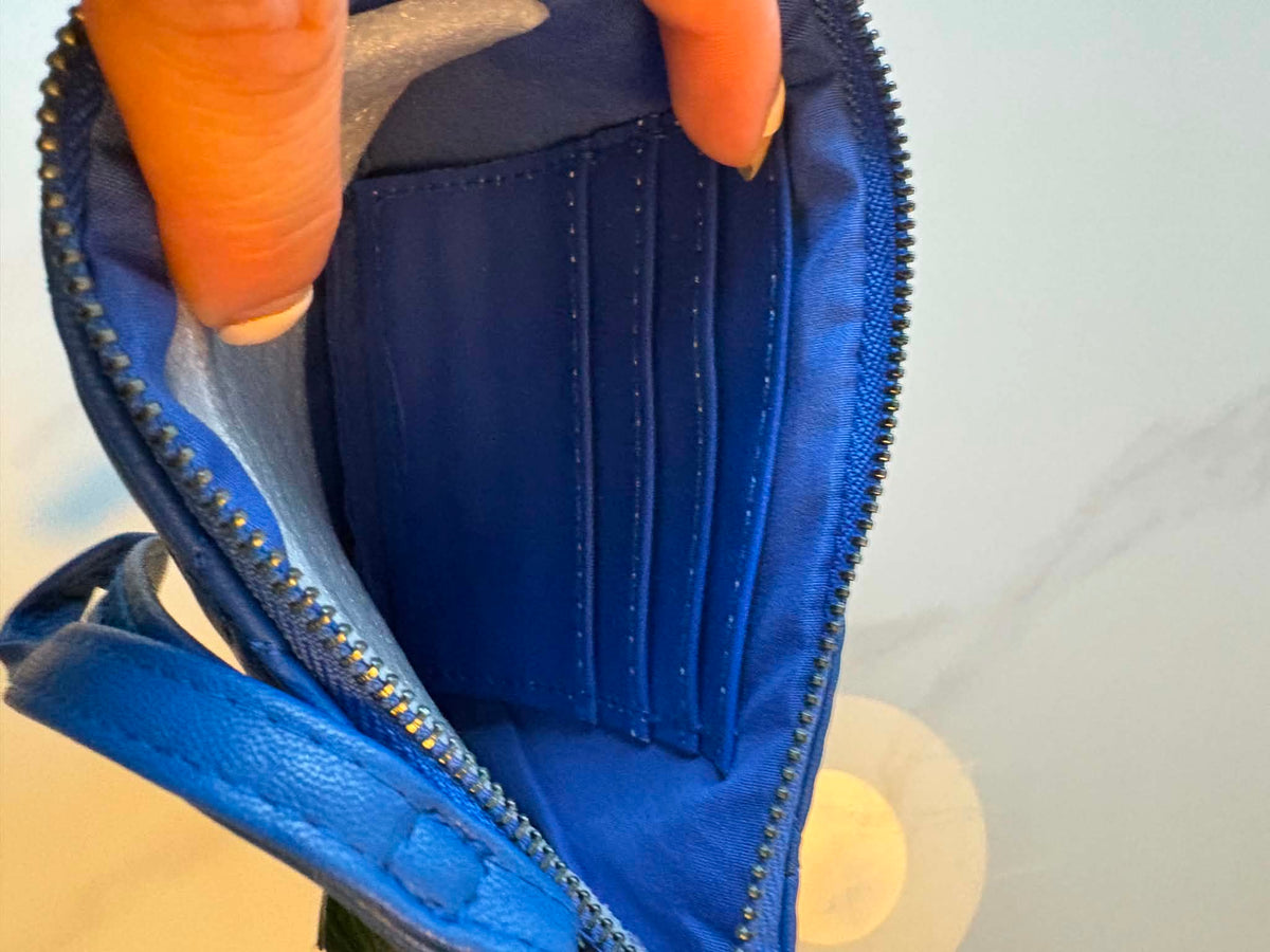 pochette/portefeuille Badgley Mischka bleu (neuf)
