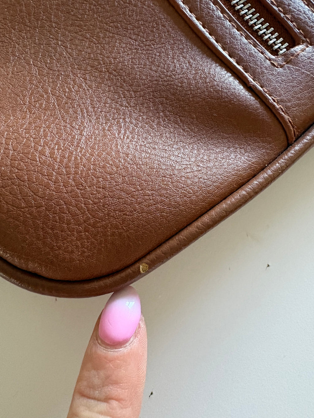 Sac en cuir brun marque Fiorelli