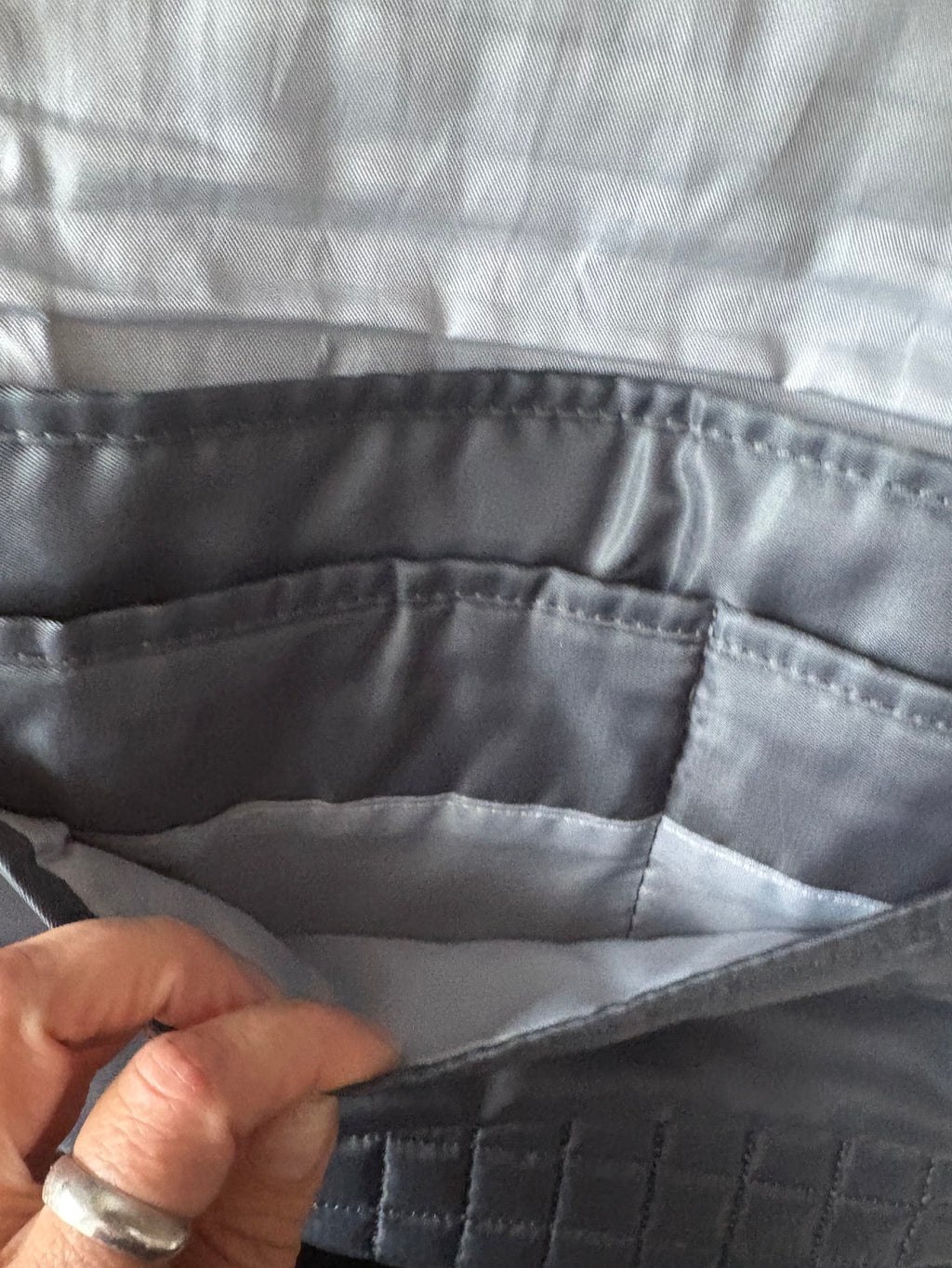 Petit sac Lug gris foncé