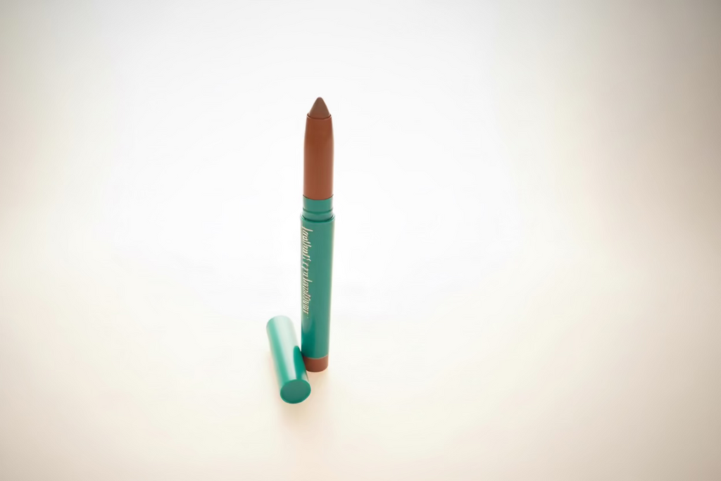 Thrive Causemetics EmpowerMatte™ Precision Lipstick Crayon – Ruth