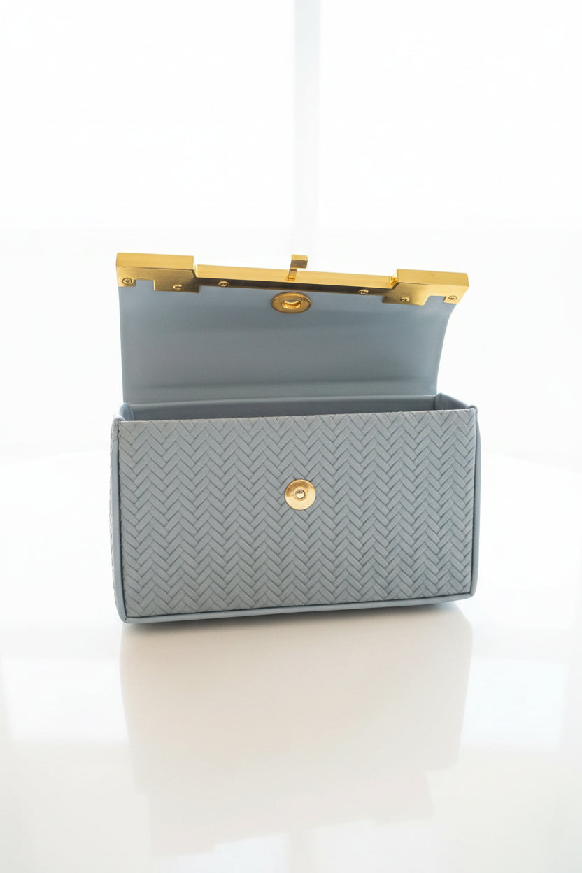 sac rigide bleu poudre