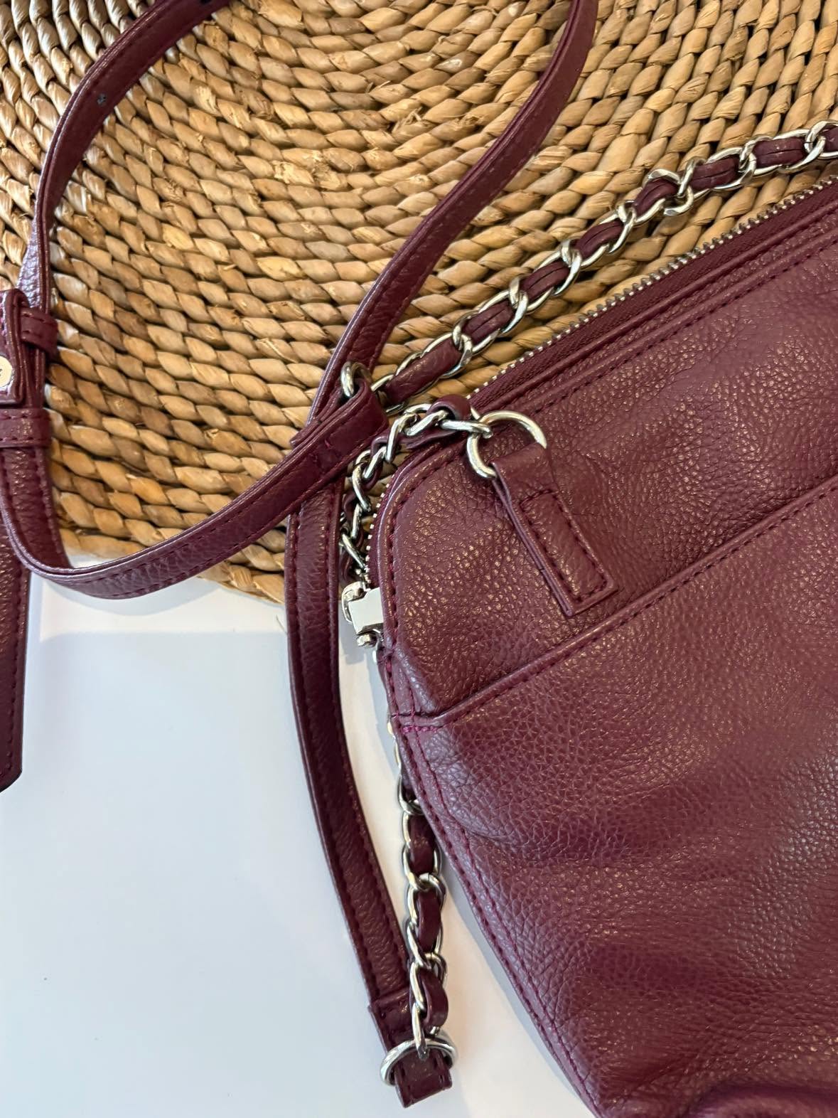 Sac à bandoulière bourgogne marque Colab